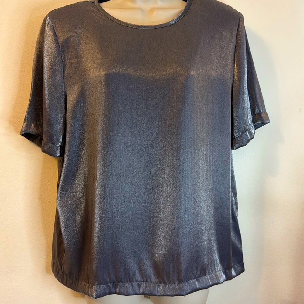 Saint Germaine Vintage Silver Short Sleeve Top Shoulder Pads Sz M Made in the US